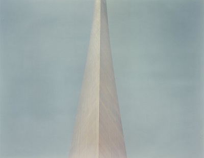 Joel Meyerowitz, The Arch, BlueSky,1978.jpg